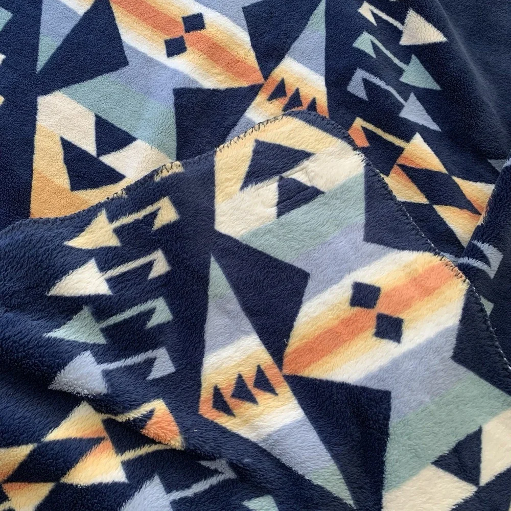 Pendleton Big Thunder Sherpa Fleece blanket